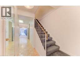 121 UNIVERSITY Avenue E UnitNo. 52 - 19