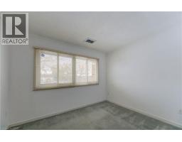 121 UNIVERSITY Avenue E UnitNo. 52 - 23