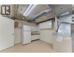 121 UNIVERSITY Avenue E UnitNo. 52 - 31