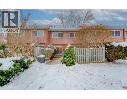 121 UNIVERSITY Avenue E UnitNo. 52 - 32