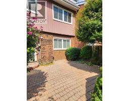 121 UNIVERSITY Avenue E UnitNo. 52 - 5