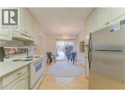 121 UNIVERSITY Avenue E UnitNo. 52 - 9