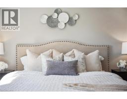 8 GRIFFITH Court - 27