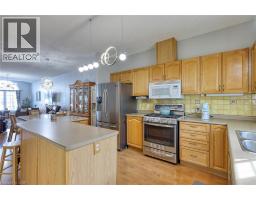 663 SOUTHWOOD Way UnitNo. 4 - 19