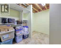 663 SOUTHWOOD Way UnitNo. 4 - 37