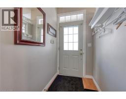 663 SOUTHWOOD Way UnitNo. 4 - 4