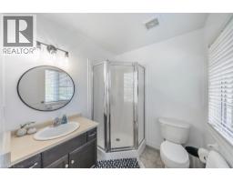 10 LIDDYCOAT Lane UnitNo. 4 - 28