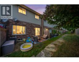 10 LIDDYCOAT Lane UnitNo. 4 - 42