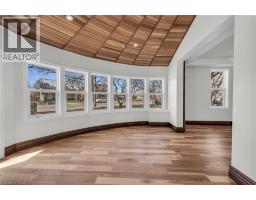 2076 MAIN Street N - 18