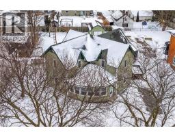 2076 MAIN Street N - 36