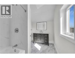 2076 MAIN Street N - 5