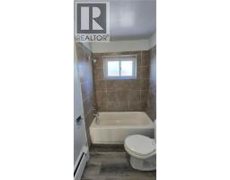 443 HAZEL Street - 5