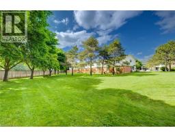 465 WOOLWICH Street N UnitNo. 17 - 19