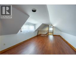 110 NELSON Street E - 15