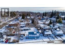 110 NELSON Street E - 19