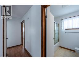 110 NELSON Street E - 7