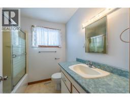 110 NELSON Street E - 8