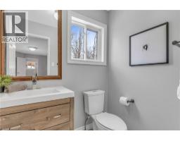 72 HILBORN Avenue - 9