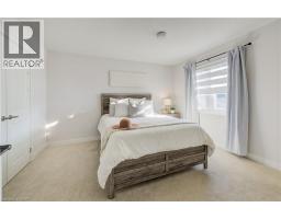 55 TULIP Crescent - 30