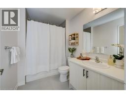 55 TULIP Crescent - 40