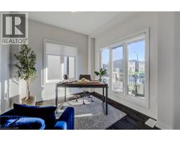 55 TULIP Crescent - 6