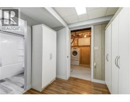 906 LAKESHORE Road - 36