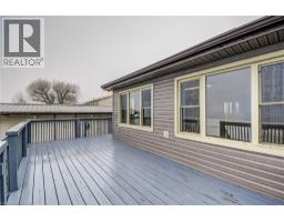 906 LAKESHORE Road - 43