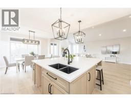 1050 WALTON Avenue - 13