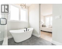 1050 WALTON Avenue - 18