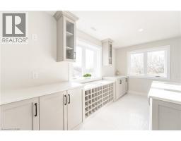 1050 WALTON Avenue - 33