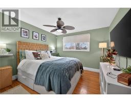 52 LORNE Avenue - 16