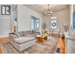 275 VICTORIA Avenue N - 15