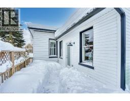 275 VICTORIA Avenue N - 28