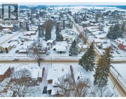 275 VICTORIA Avenue N - 36