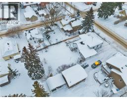 275 VICTORIA Avenue N - 40