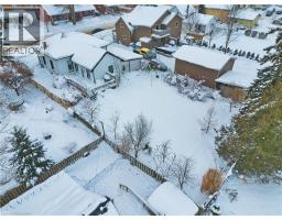 275 VICTORIA Avenue N - 42