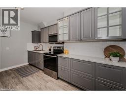 16-18 ST ANDREWS Street - 33