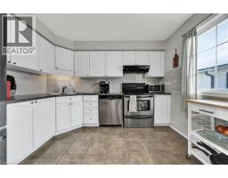 299 ERINBROOK Drive - 9