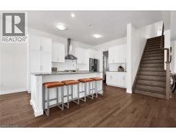 206 CARRIAGE Way S - 10