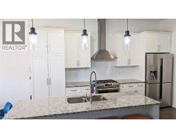 206 CARRIAGE Way S - 2