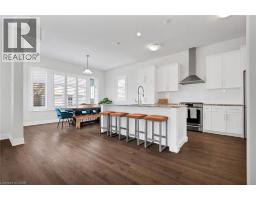 206 CARRIAGE Way S - 9