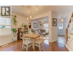 85 CHALMERS Street N - 14