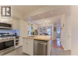 85 CHALMERS Street N - 23