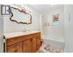 42 SHANLEY Street - 27