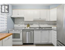 31 GALILEO Boulevard - 12