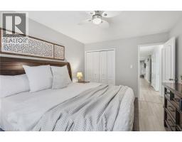 31 GALILEO Boulevard - 17