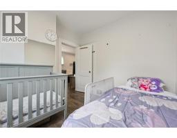 262 MADISON Avenue S - 12