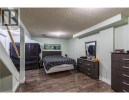 445 PIONEER Drive UnitNo. 4 - 17