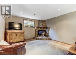 2 FALLS Crescent - 15