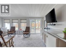 271 HALLER Crescent - 15